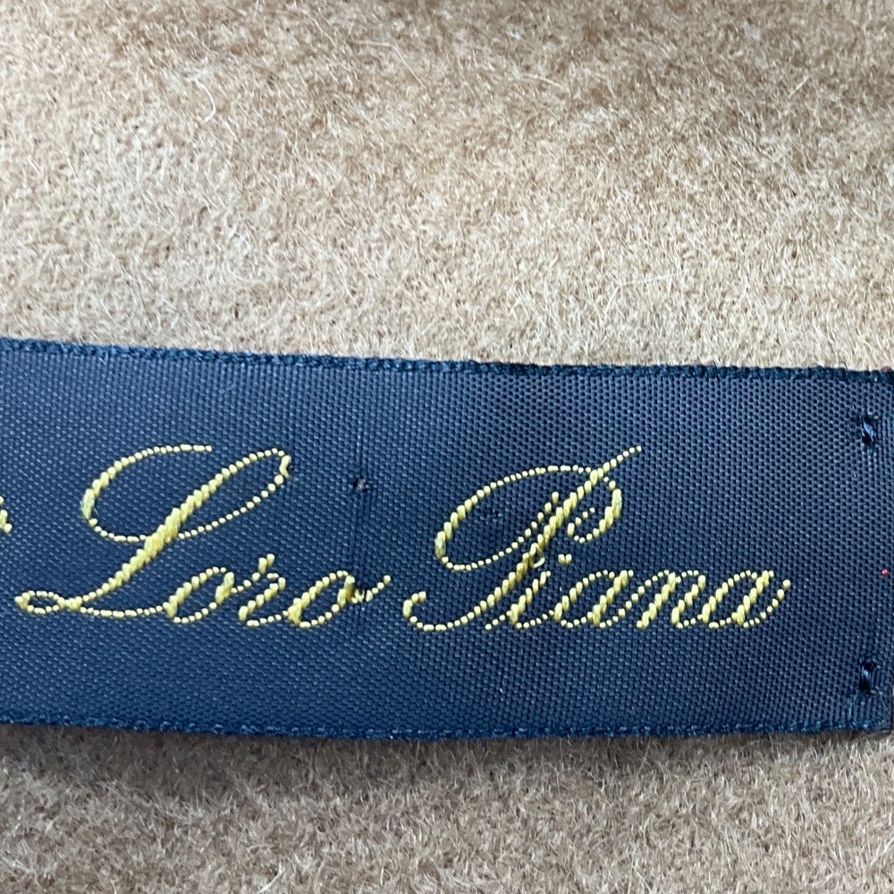 LORO PIANA CAMEL FRINGED CASHMERE SCARF - Picture 5 of 6